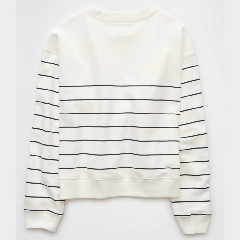 American Eagle Sweatshirt - Picture 9 of 9